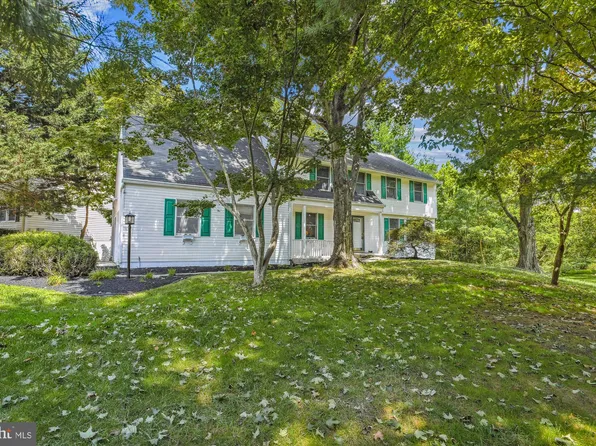 6911 Garland Ln, Columbia, MD 21045