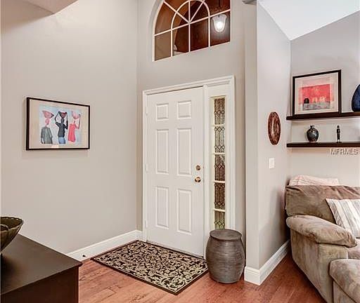 3rd image of 272 Clydesdale Cir