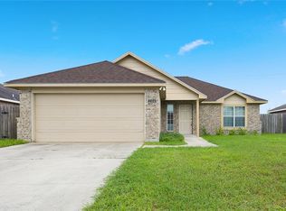 2104 Margaret Ln, Kingsville, TX 78363