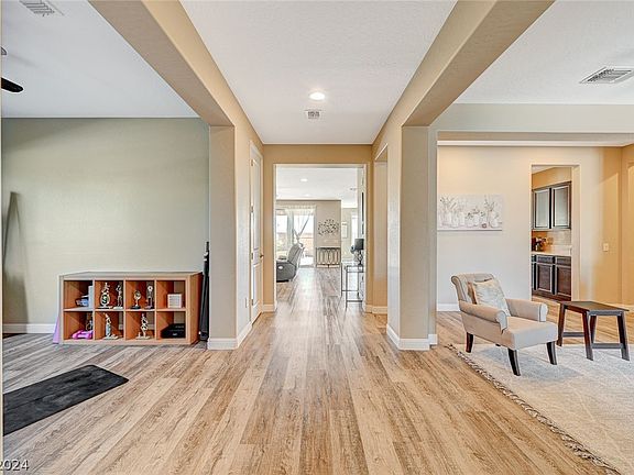 4th image of 8452 Canyon Sun Ct