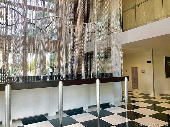 3rd image of 1800 N Bayshore Dr APT 1814