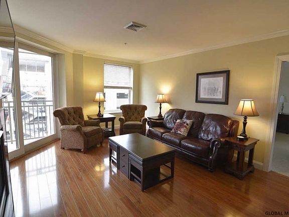 4th image of 38 High Rock Ave Suite 5A