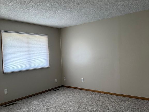 5th image of 1552 Creek Meadows Dr NW