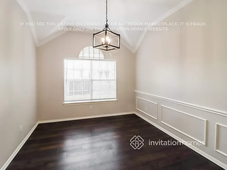 11 Mary Lou Ct — Photo 6
