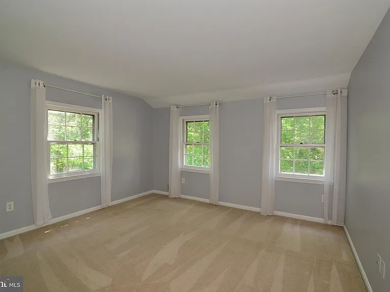 1317 Forestwood Dr — Photo 20