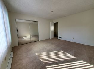 1195 Temple Ave APT 4, Long Beach, CA 90804