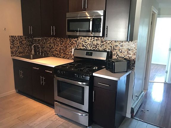 2nd image of 58 Vernon Ave #3