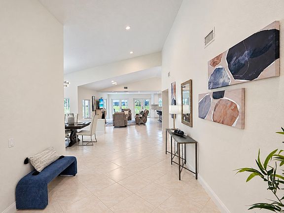 3rd image of 3516 Pine Haven Circle