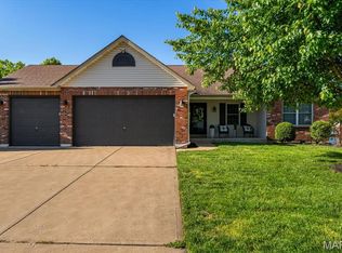 236 Hutchings Farm Blvd N, O'Fallon, MO 63368