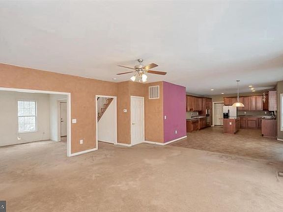 5th image of 30322 Stonewall Dr