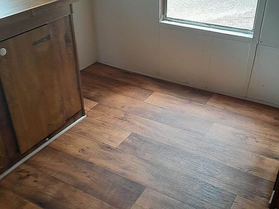 3rd image of 110 Sante Cir