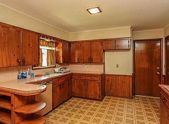 4th image of 3304 E Maxwell Dr
