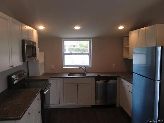 1 bed, 1.0 bath, 550 sqft, $2,600 — Photo 2
