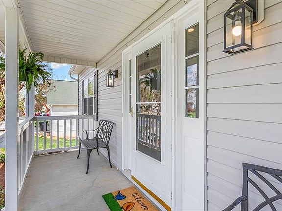 3rd image of 4542 Bottoms Rock Ln