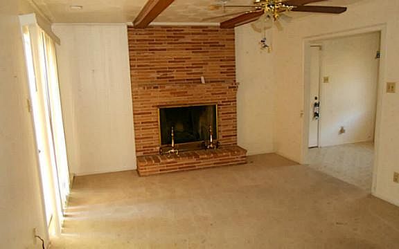 2nd image of 1146 Oak Meadows Dr