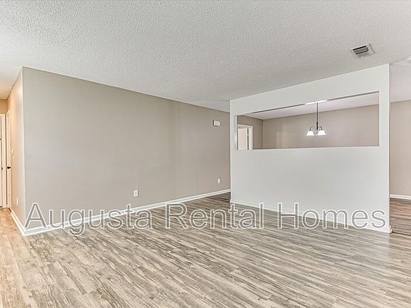 2nd image of 3037 Old Powderhouse Rd #D2