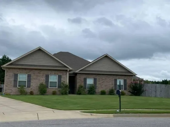 136 Perdido Bay Dr, Huntsville, AL 35811
