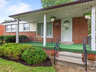 6651 Cardwell St, Garden City, MI, 48135