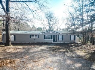 1082 Boulder Cir, Kansas, OK 74347