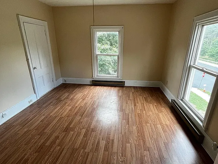 554 Stevens Ave #2 — Photo 5