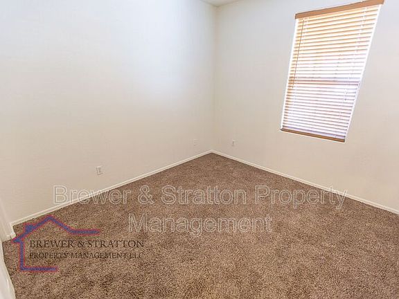 3rd image of 2749 E Dennisport Ave