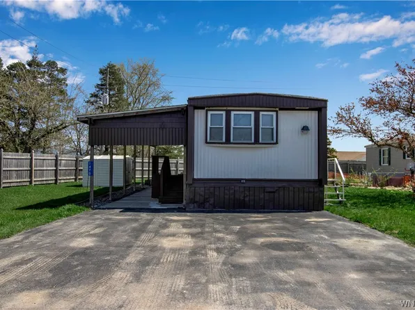 1470 East Dr, Alden, NY 14004