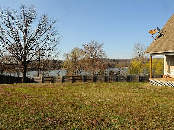 2nd image of 16351 Rockford Cir