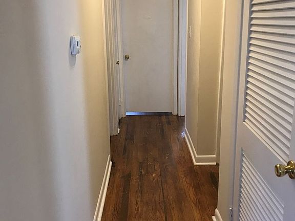 5th image of 419 Belmont Dr