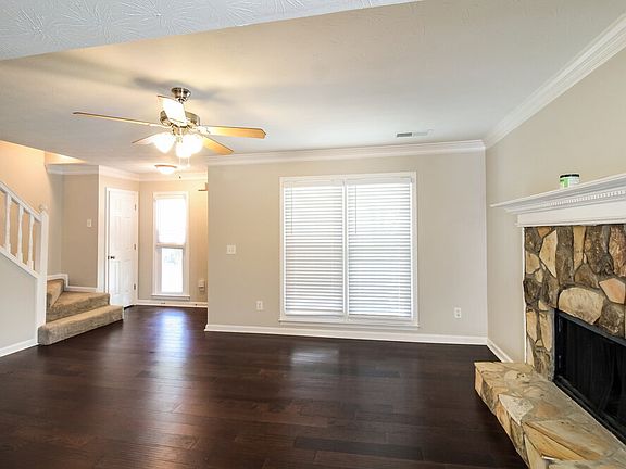 4th image of 3293 Glynn Mill Dr