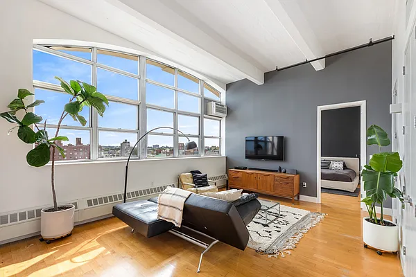 Sold by Compass | media 1