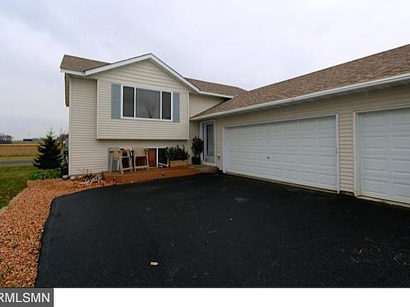 2nd image of 2928 Molina St