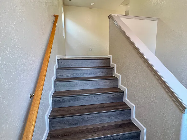 2635 Parkwood Village Ln — Photo 14