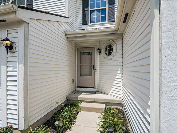 4th image of 5936 Epernay Way