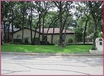 1st image of 1428 Circle Ln