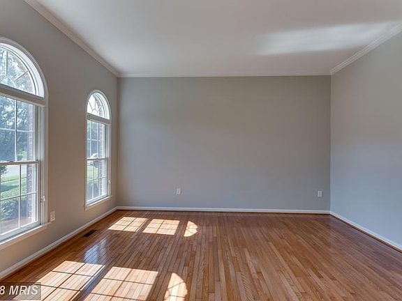 3rd image of 4310 Hollowstone Ct