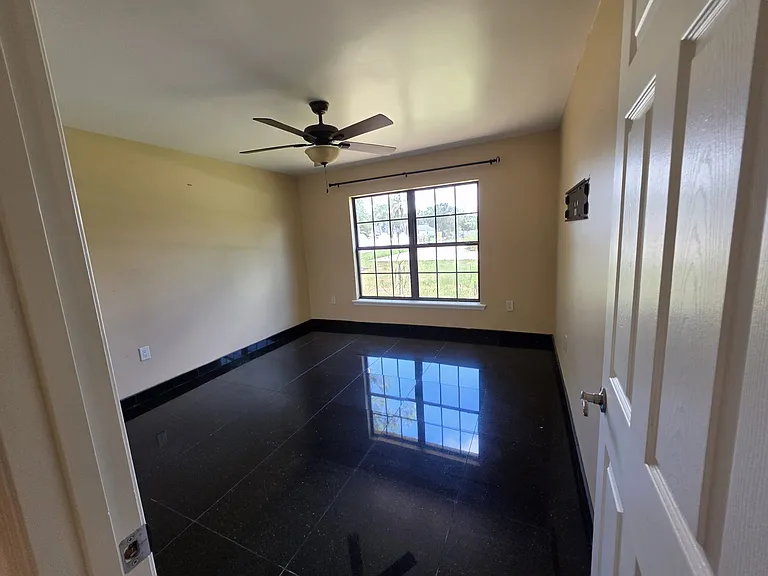 8146 Oak Park Rd — Photo 38