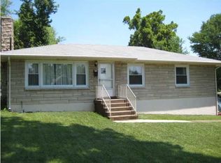 967 Palatka Rd, Louisville, KY 40214