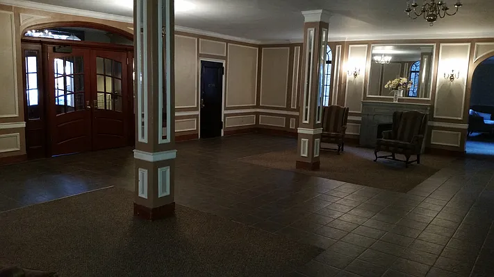 Sold by Benjamin Realty Since 1980 | media 13