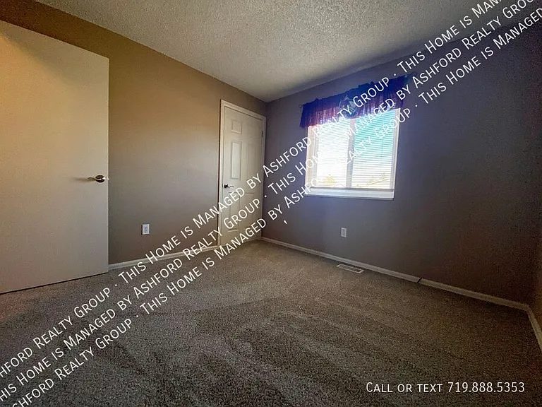 8001 Horizon Dr — Photo 5