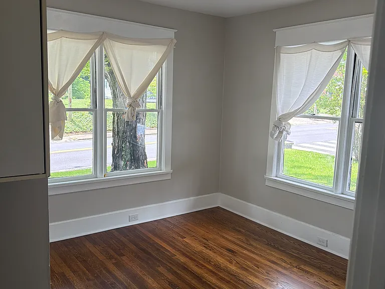422 W Main St #1 — Photo 27