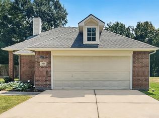 823 Windlass Way, Crosby, TX 77532