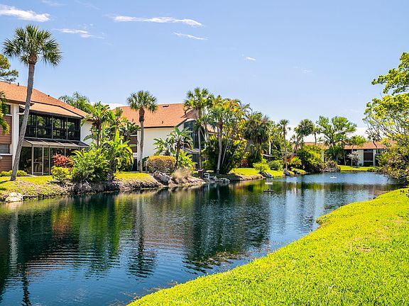 4th image of 6022 Red Maple Rd #1107