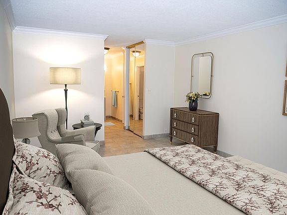 5th image of 5901 Mount Eagle Dr APT 711