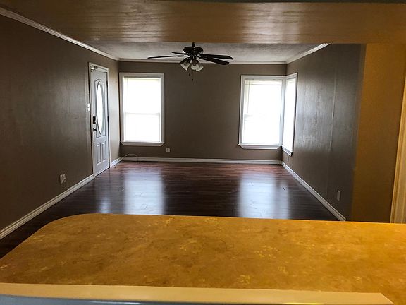 5th image of 1513 Cedar Crest Dr