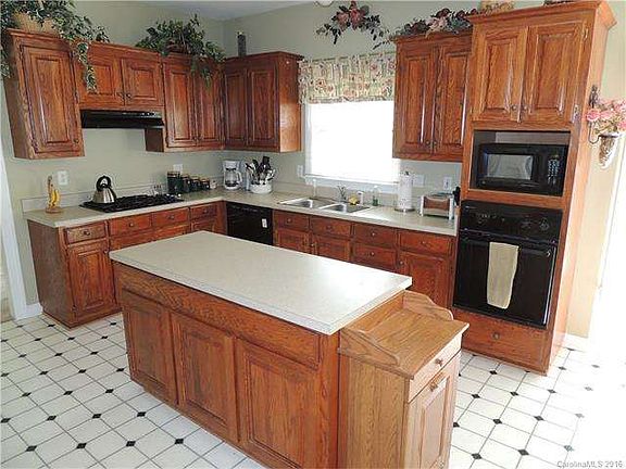 2nd image of 9101 Crofton Springs Dr