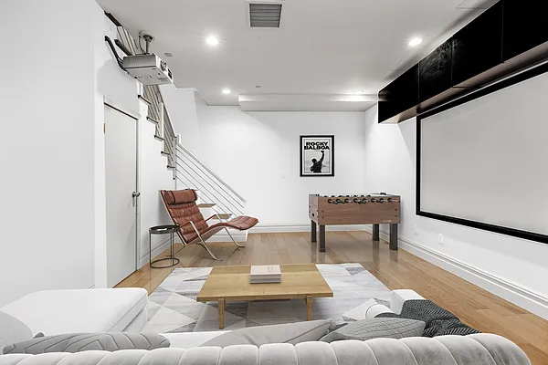 Rented by Douglas Elliman | media 12