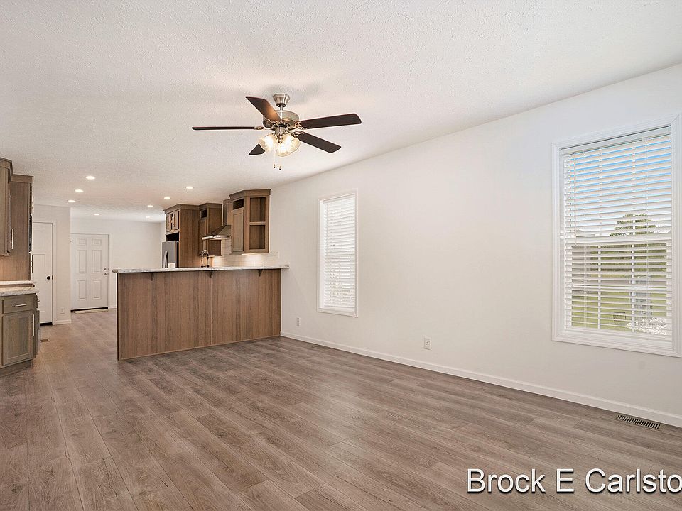 Ellis Landing 1283 E Ellis Rd Norton Shores MI Zillow