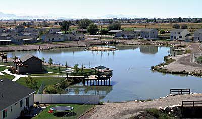Meadow Creek Pond/2-minute walk from home
