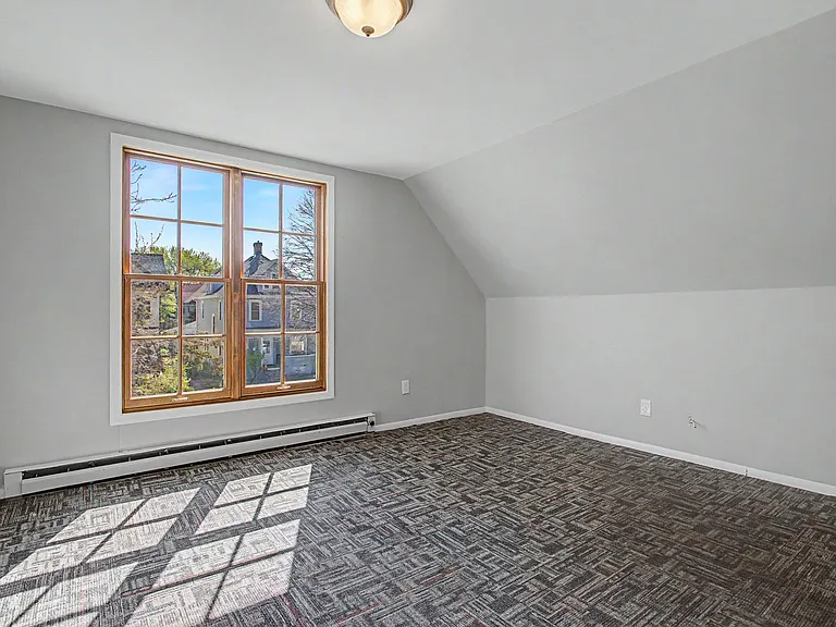1426 Washington St NE #2 — Photo 9