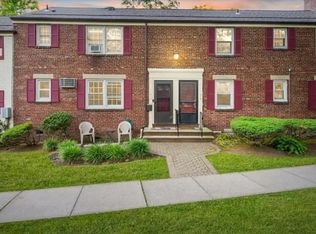 210 Lincoln Park E, Cranford, NJ 07016